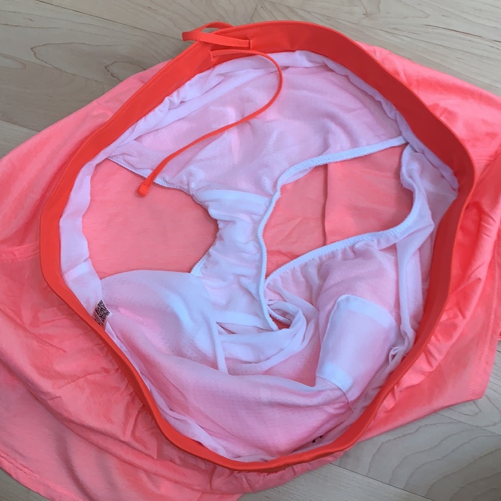 NWOT under armour shorts - Picture 8 of 8
